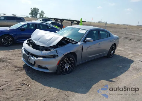 2017 Dodge Charger Sxt z USA, uszkodzony, nr VIN 2C3CDXJG4HH621114